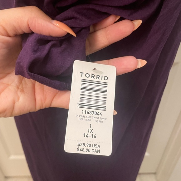 NWT Torrid Super Soft Asymmetric Side Twist Tunic Tank - Picture 8 of 8
